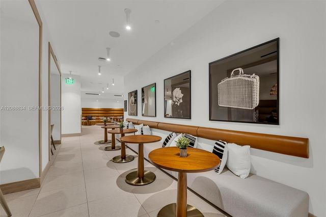 225 N Miami Avenue 2208, Miami, FL 33128