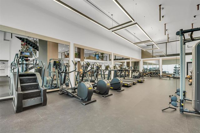 225 N Miami Avenue 2208, Miami, FL 33128