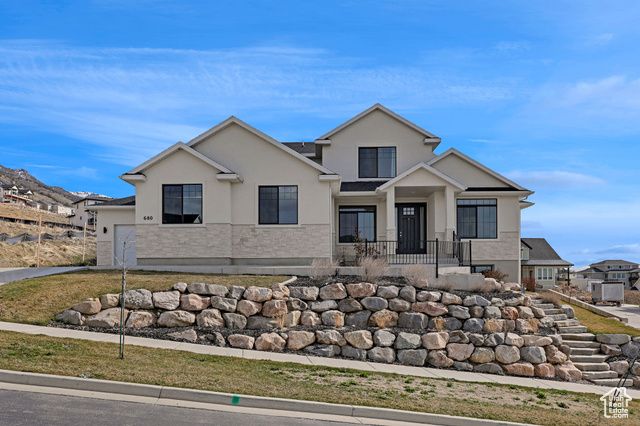 680 E 525 N, Providence, UT 84332
