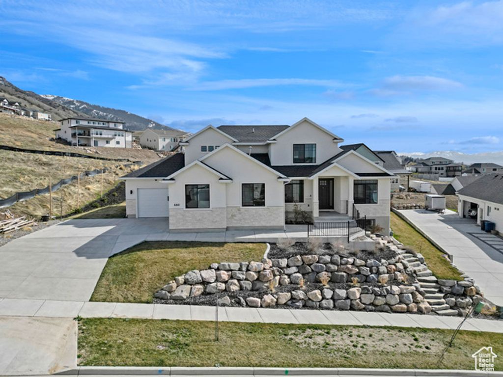 680 E 525 N, Providence, UT 84332