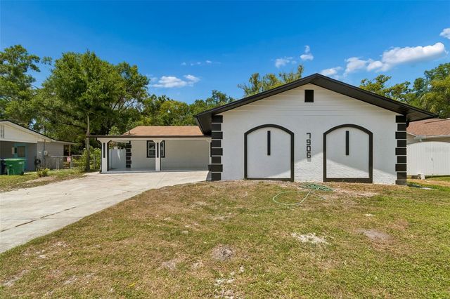 7906 N FREMONT AVENUE, Tampa, FL 33604