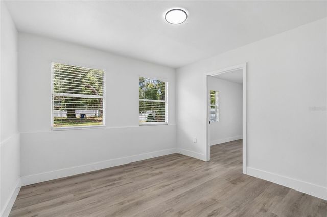 7906 N FREMONT AVENUE, Tampa, FL 33604