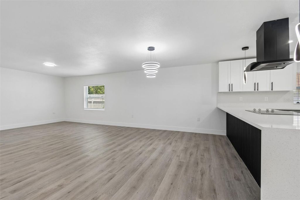 Image 20 of property listing at 7906 N FREMONT AVENUE, Tampa, FL 33604