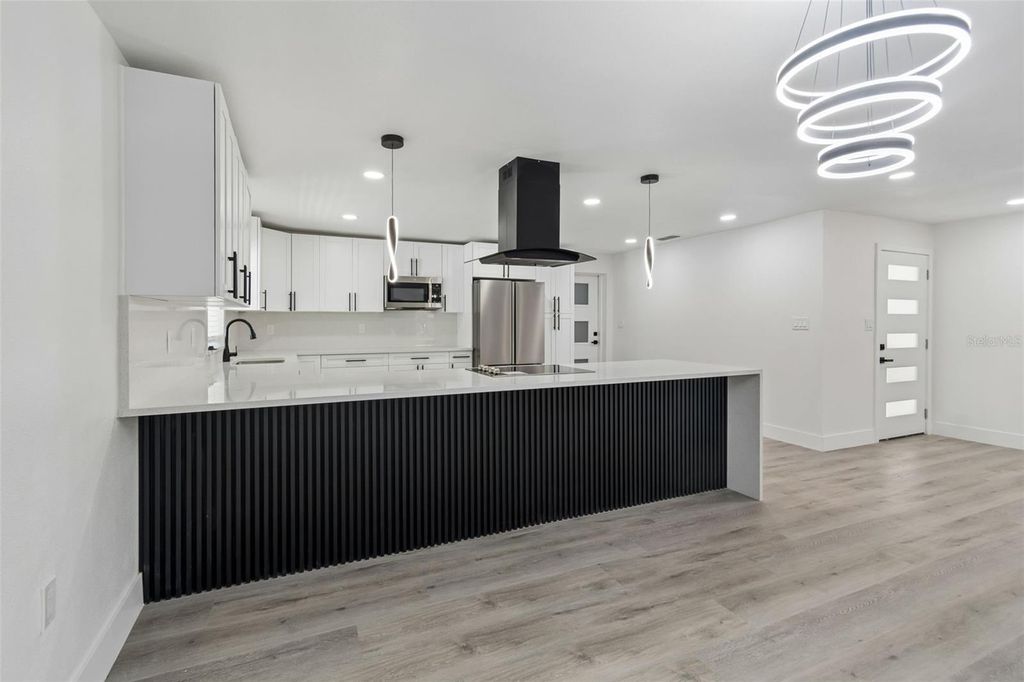 Image 24 of property listing at 7906 N FREMONT AVENUE, Tampa, FL 33604