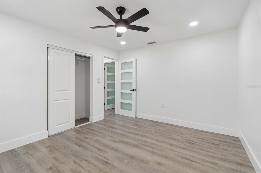 Image 53 of property listing at 7906 N FREMONT AVENUE, Tampa, FL 33604
