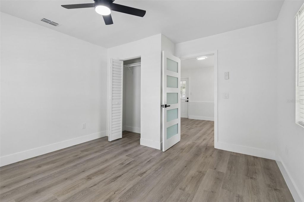 Image 60 of property listing at 7906 N FREMONT AVENUE, Tampa, FL 33604