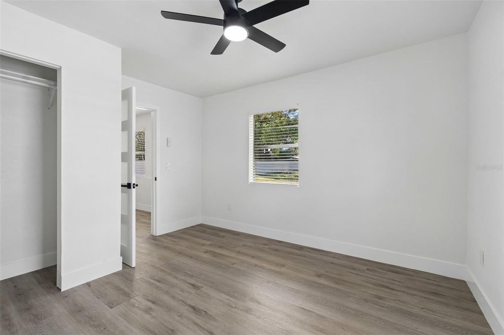 Image 61 of property listing at 7906 N FREMONT AVENUE, Tampa, FL 33604