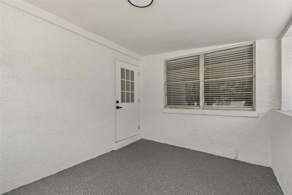 Image 64 of property listing at 7906 N FREMONT AVENUE, Tampa, FL 33604