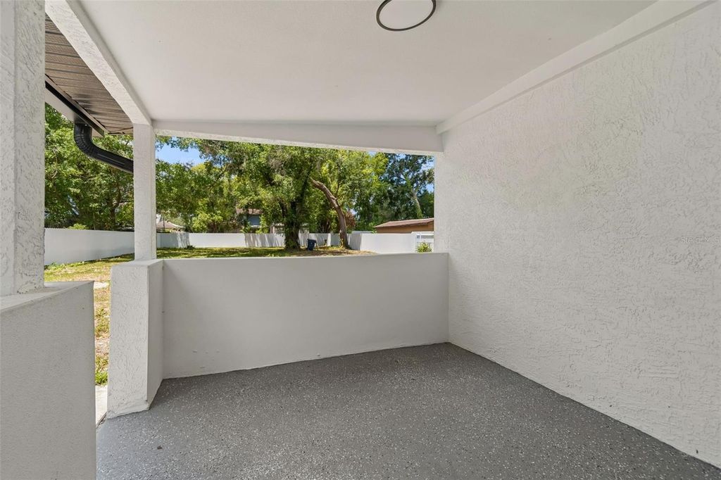 Image 67 of property listing at 7906 N FREMONT AVENUE, Tampa, FL 33604