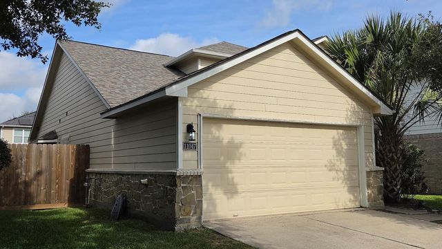 11047 Knobbley Oak Court, Houston, TX 77065