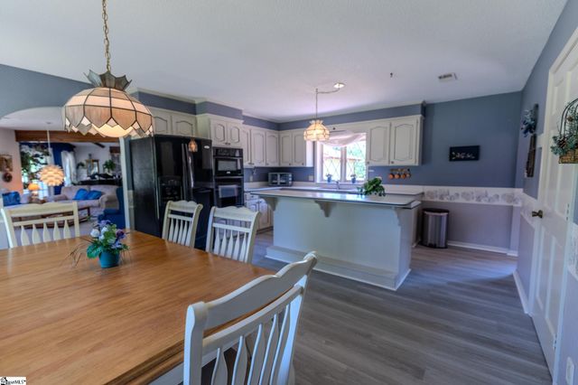 124 Timberlake Circle, Inman, SC 29349