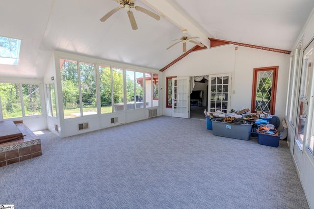 124 Timberlake Circle, Inman, SC 29349