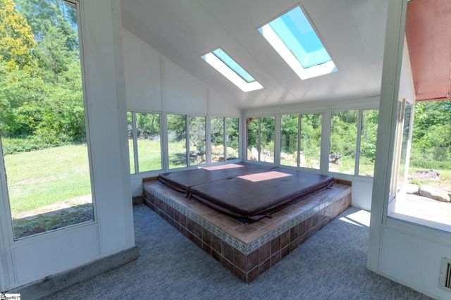 124 Timberlake Circle, Inman, SC 29349