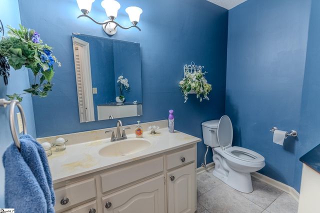 124 Timberlake Circle, Inman, SC 29349