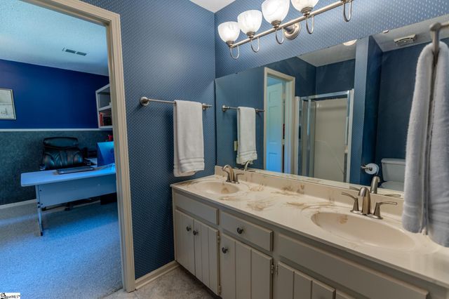 124 Timberlake Circle, Inman, SC 29349