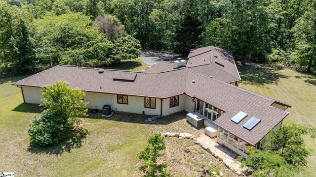 124 Timberlake Circle, Inman, SC 29349
