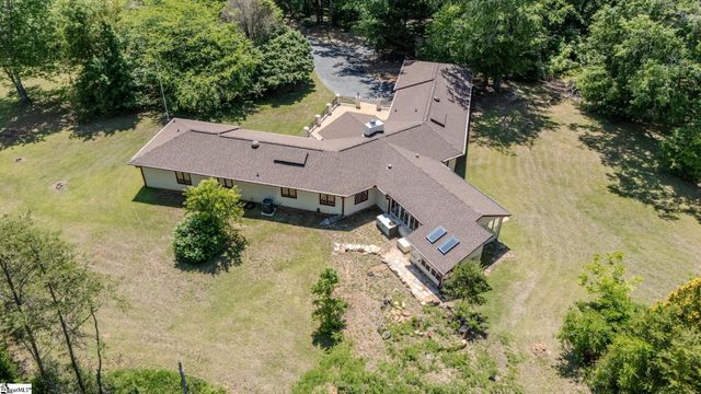 124 Timberlake Circle, Inman, SC 29349