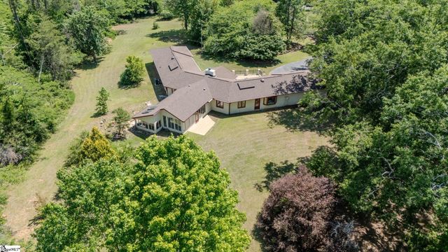 124 Timberlake Circle, Inman, SC 29349