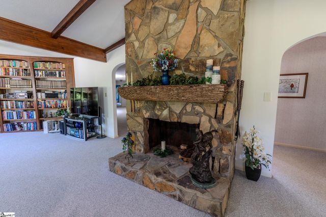 124 Timberlake Circle, Inman, SC 29349