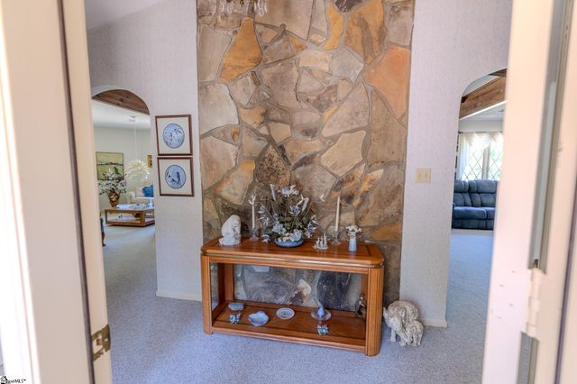 124 Timberlake Circle, Inman, SC 29349