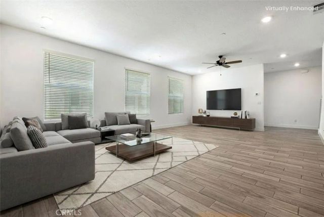 2725 E Teaberry Drive, Fresno, CA 93730