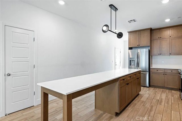 2725 E Teaberry Drive, Fresno, CA 93730