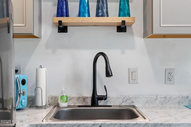 892 New River Inlet Road 4, N Topsail Beach, NC 28460