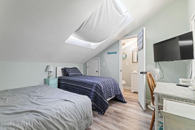 892 New River Inlet Road 4, N Topsail Beach, NC 28460