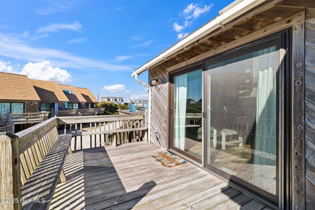 892 New River Inlet Road 4, N Topsail Beach, NC 28460