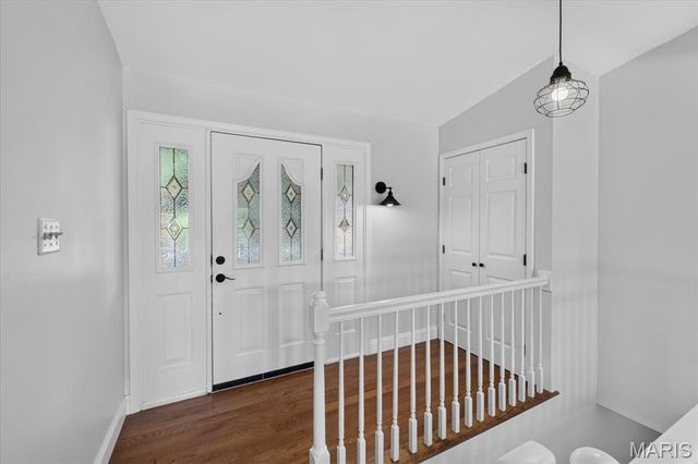 1889 Westbourne Way, Fenton, MO 63026