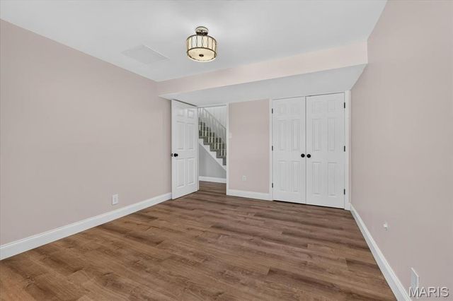 1889 Westbourne Way, Fenton, MO 63026