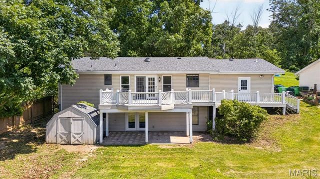 1889 Westbourne Way, Fenton, MO 63026