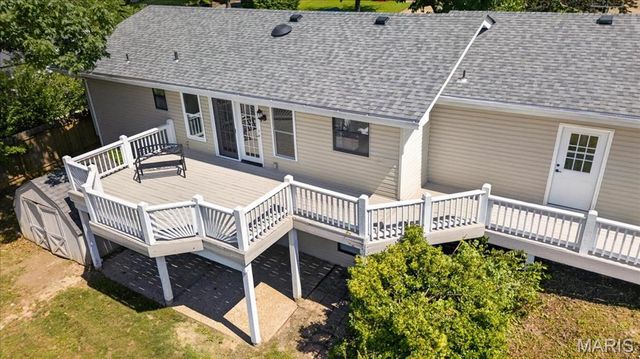 1889 Westbourne Way, Fenton, MO 63026