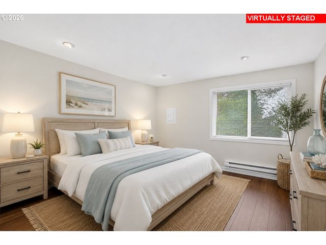 47 EAGLE CREST Dr 14, Lake Oswego, OR 97035