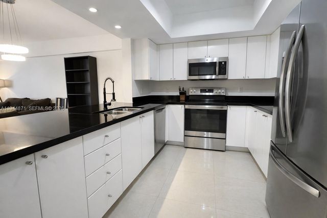 17375 Collins Ave 1505, Sunny Isles Beach, FL 33160