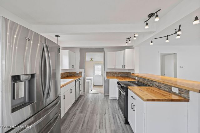 2110 E Coeur D Alene AVE, Coeur D'alene, ID 83814