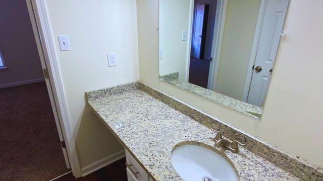 3725 WAX MYRTLE DR, Memphis, TN 38115