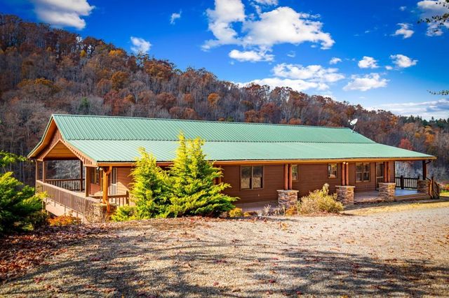 908 Cashes Valley Road, Cherry Log, GA 30522