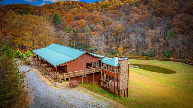 908 Cashes Valley Road, Cherry Log, GA 30522