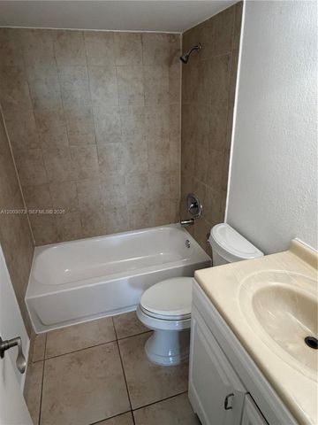 1805 Sans Souci Blvd 526, North Miami, FL 33181