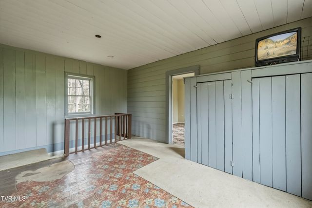 465 Clear Creek Road, Chuckey, TN 37641