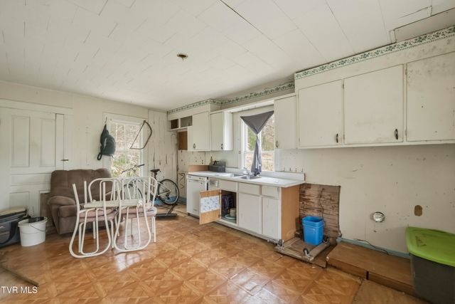 465 Clear Creek Road, Chuckey, TN 37641