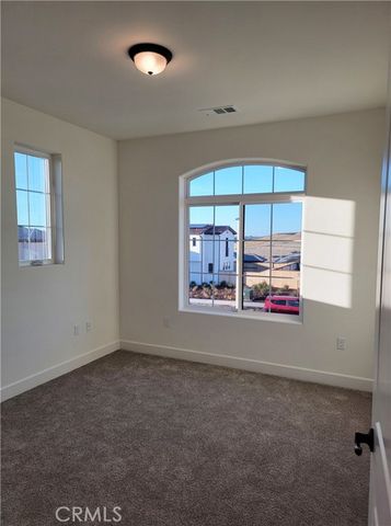 730 Manor Lane, Paso Robles, CA 93446