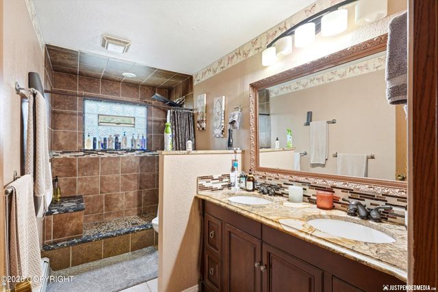 6901 Trafford Drive, Anchorage, AK 99504