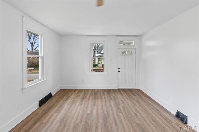 109 S 38th Street, Belleville, IL 62226