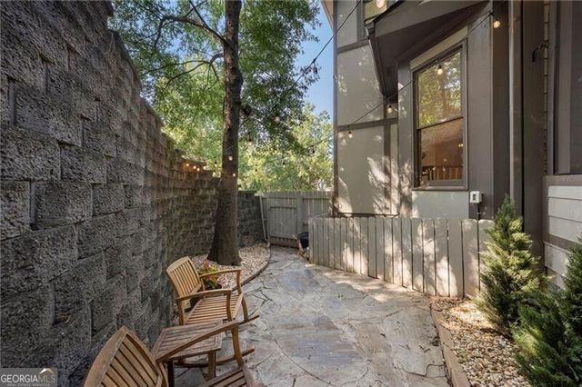 1677 Duncan Drive NW, Atlanta, GA 30318