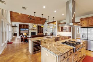 195 Chimney Cove DR, Marble Falls, TX 78654