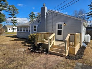 68 Crystal Lake Dr, Carver, MA 02330