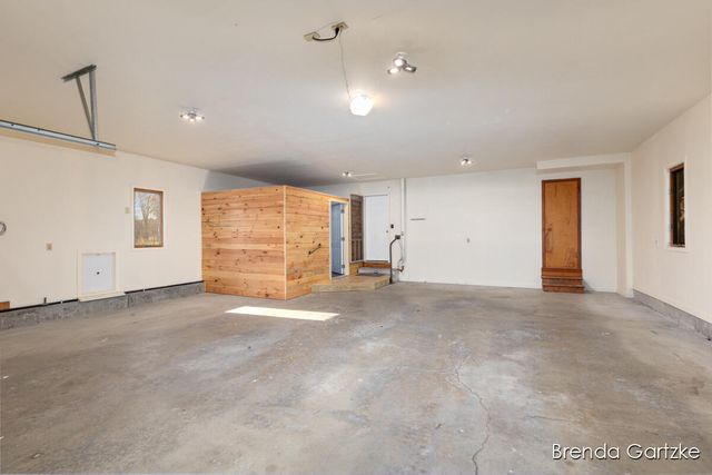 7480 E 5 Mile Road, White Cloud, MI 49349