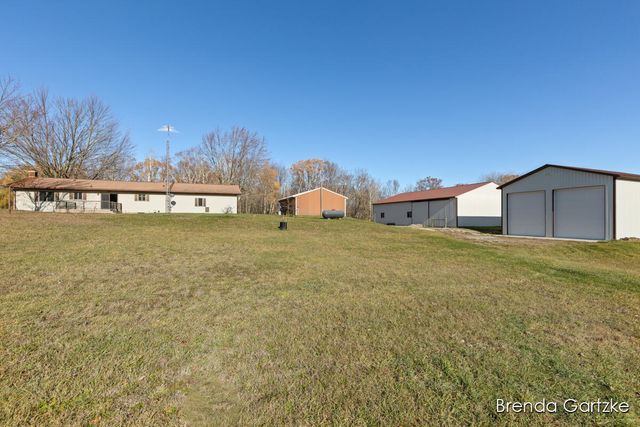 7480 E 5 Mile Road, White Cloud, MI 49349